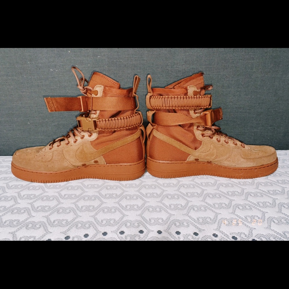 nike orange high top sneakers